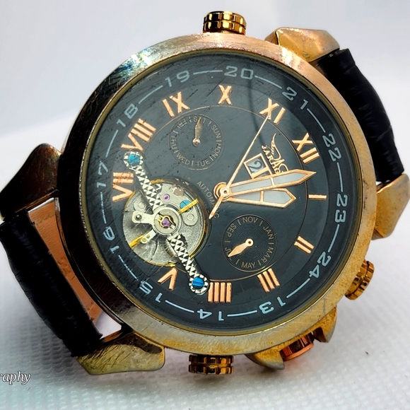 JARAGAR LUXURY watch - Picture 1 of 16
